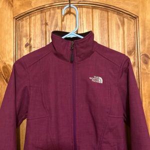 Women’s North Face jacket